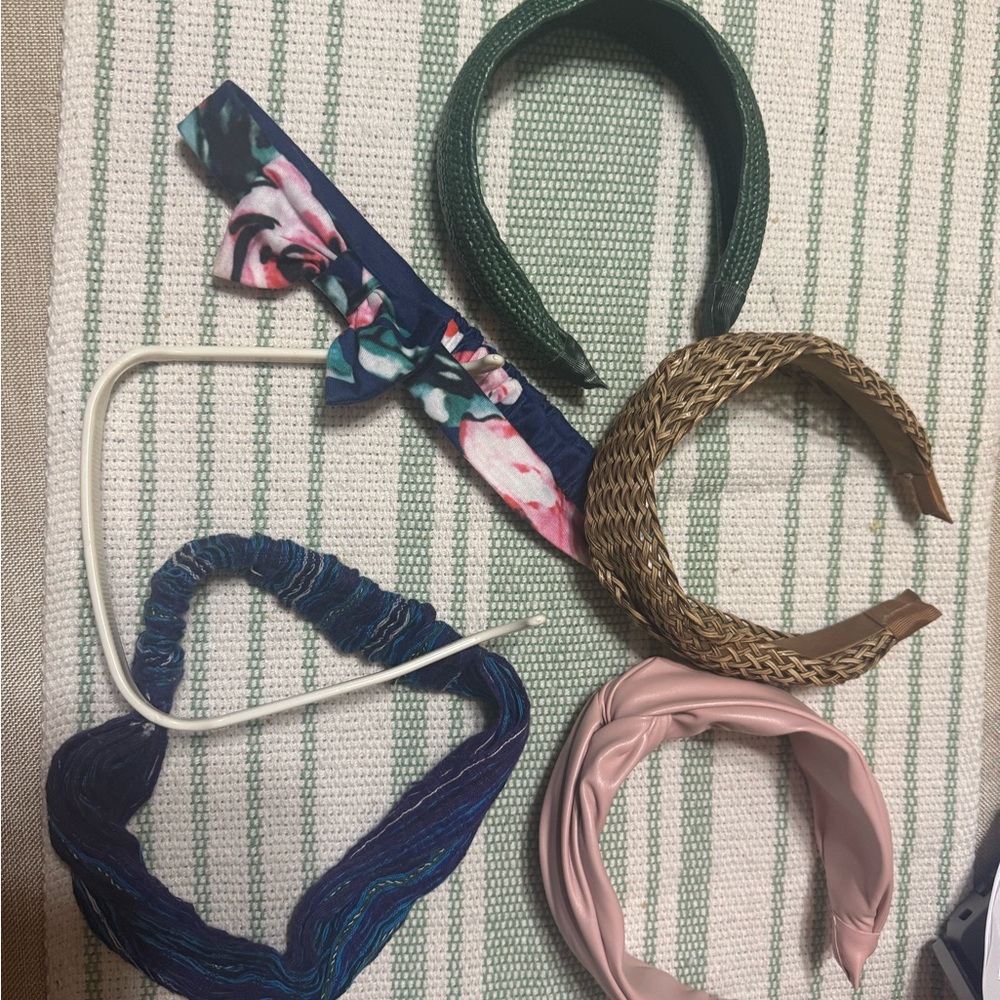 (Sale $5) Floral and Solid Headband Set- 6pcs